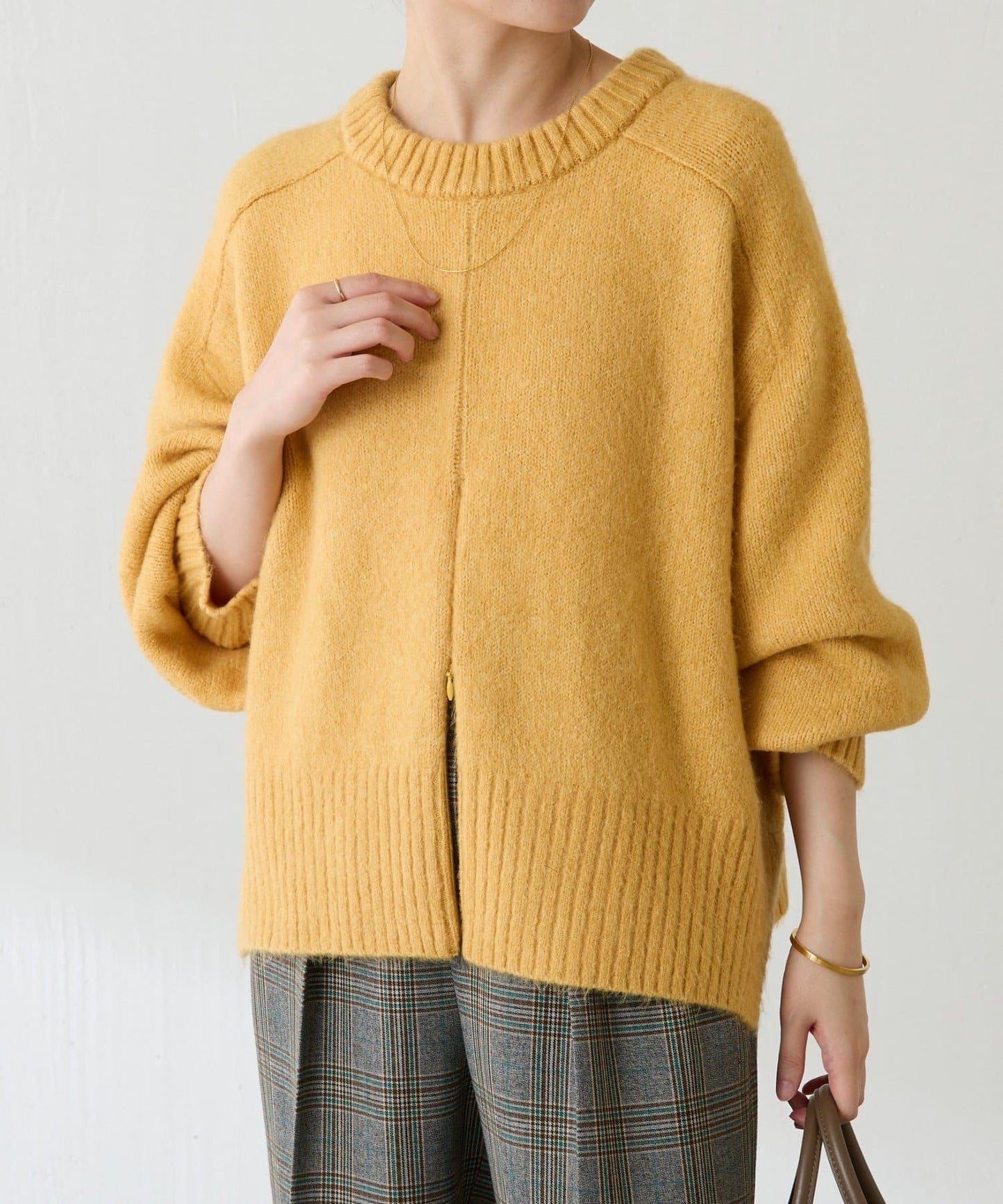 【可手洗/易於疊穿】仿犛牛絨短款針織衫