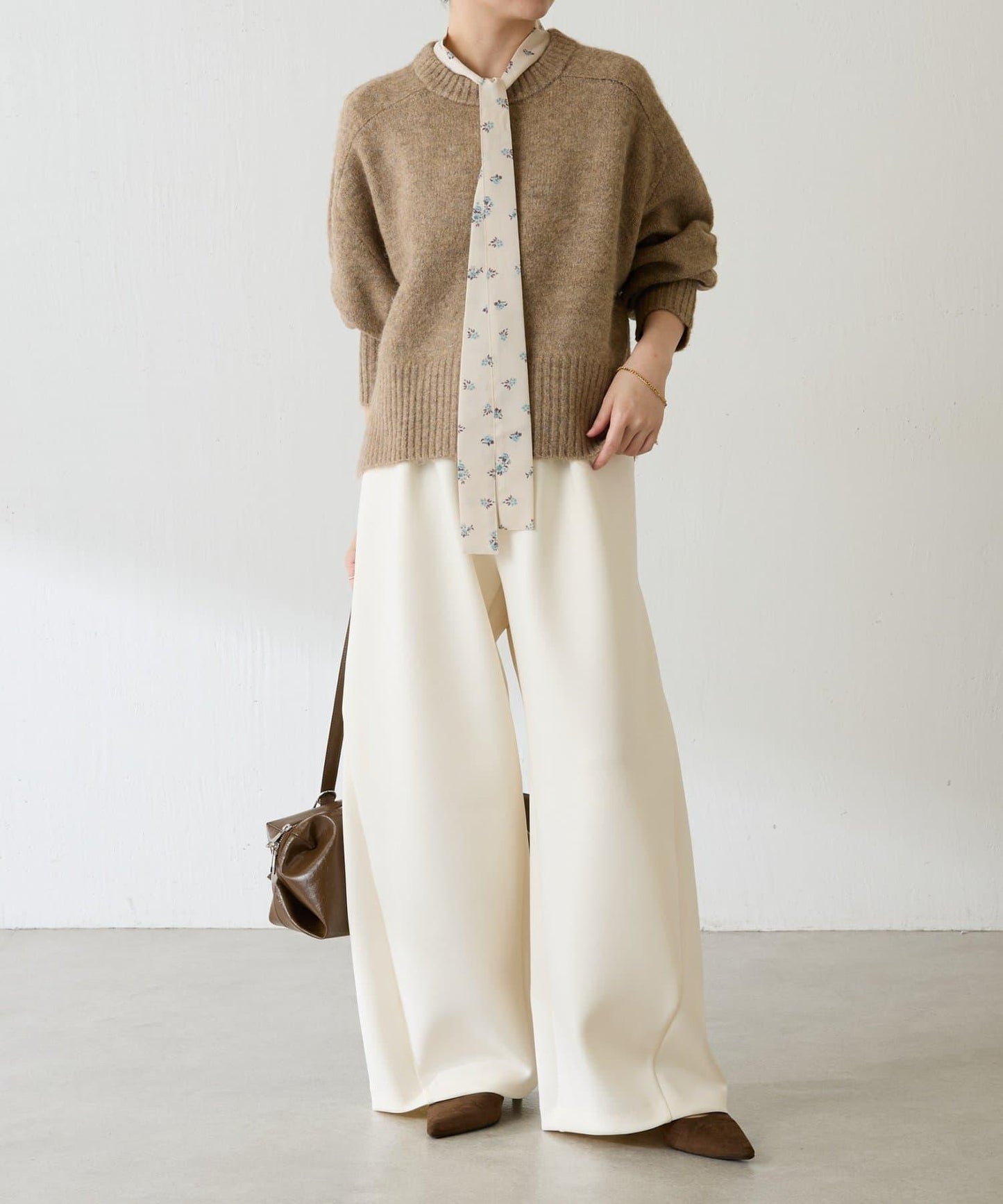 【可手洗/易於疊穿】仿犛牛絨短款針織衫