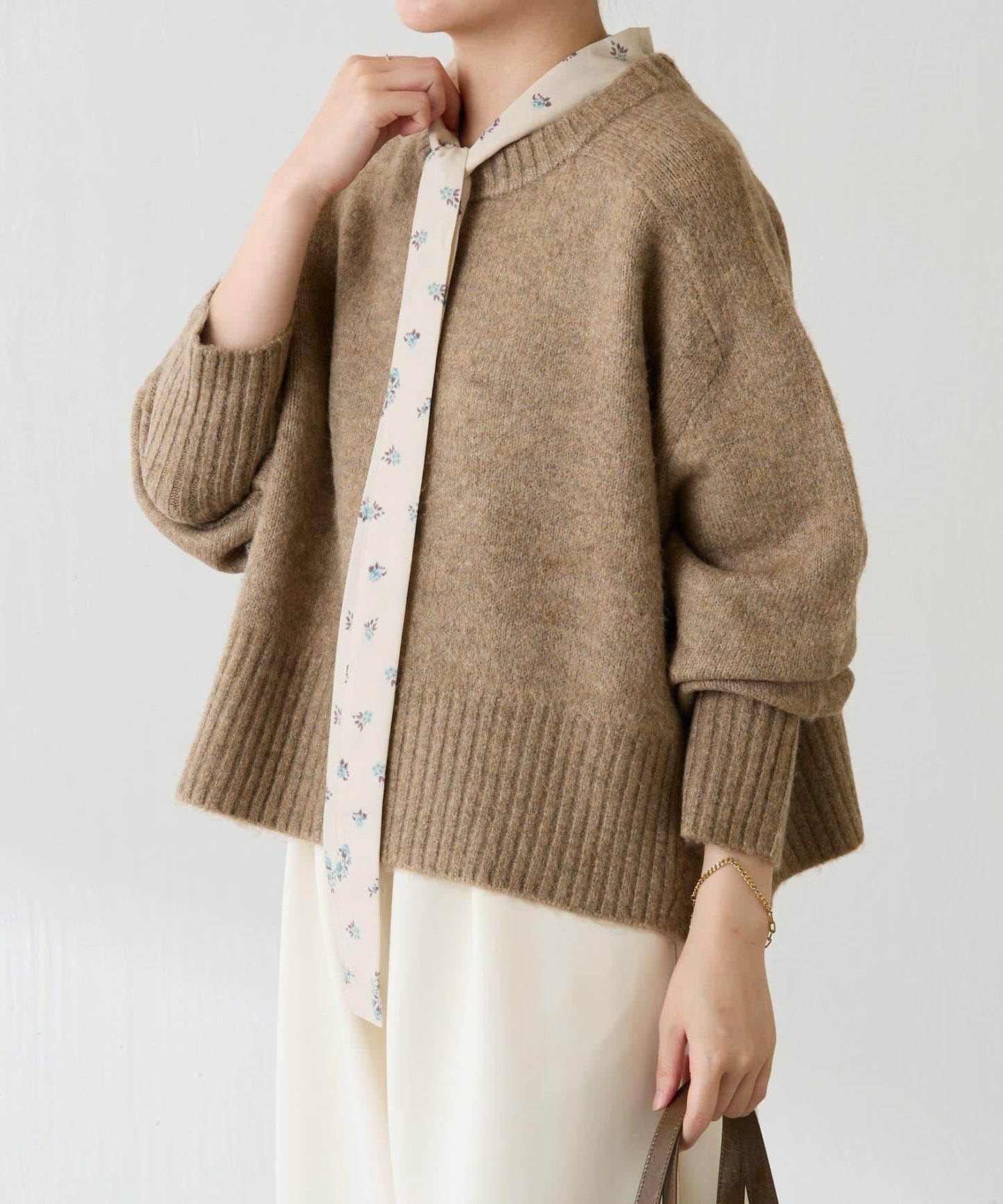 【可手洗/易於疊穿】仿犛牛絨短款針織衫