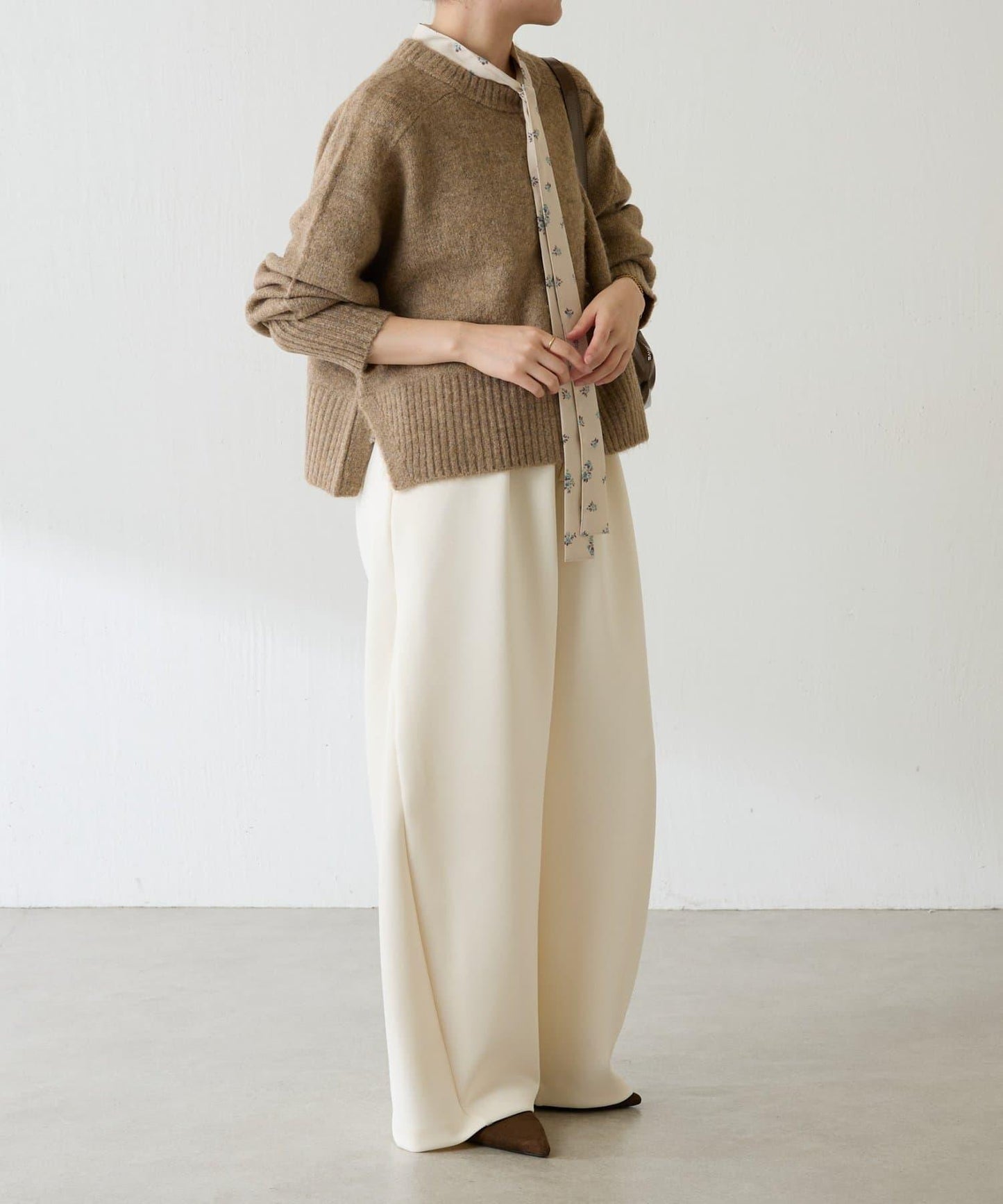 【可手洗/易於疊穿】仿犛牛絨短款針織衫