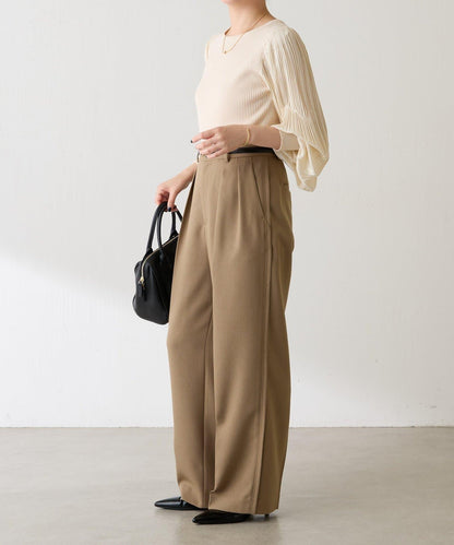 袖部百褶修身針織衫