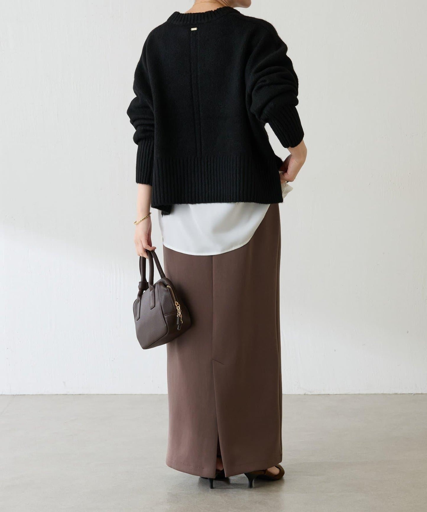 【可手洗/易於疊穿】仿犛牛絨短款針織衫