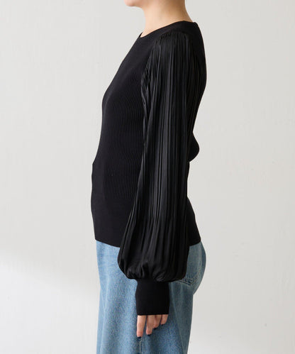 袖部百褶修身針織衫