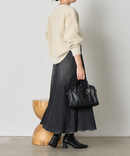 亮片羽毛柔軟針織衫