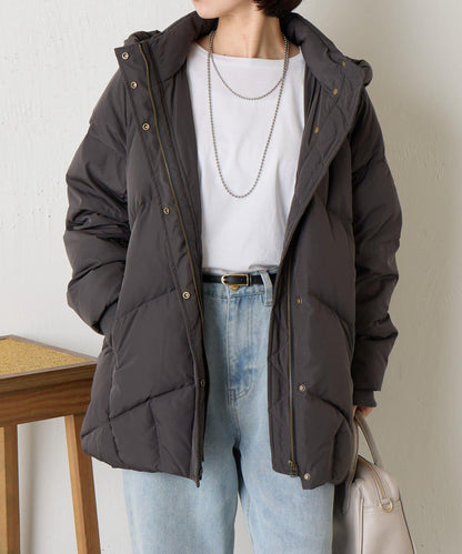 金屬孔眼連帽羽絨服