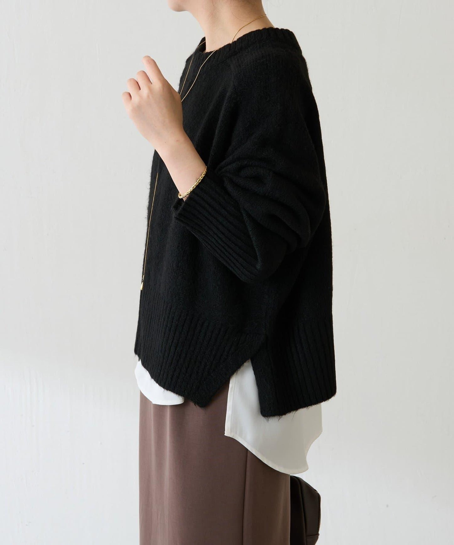 【可手洗/易於疊穿】仿犛牛絨短款針織衫