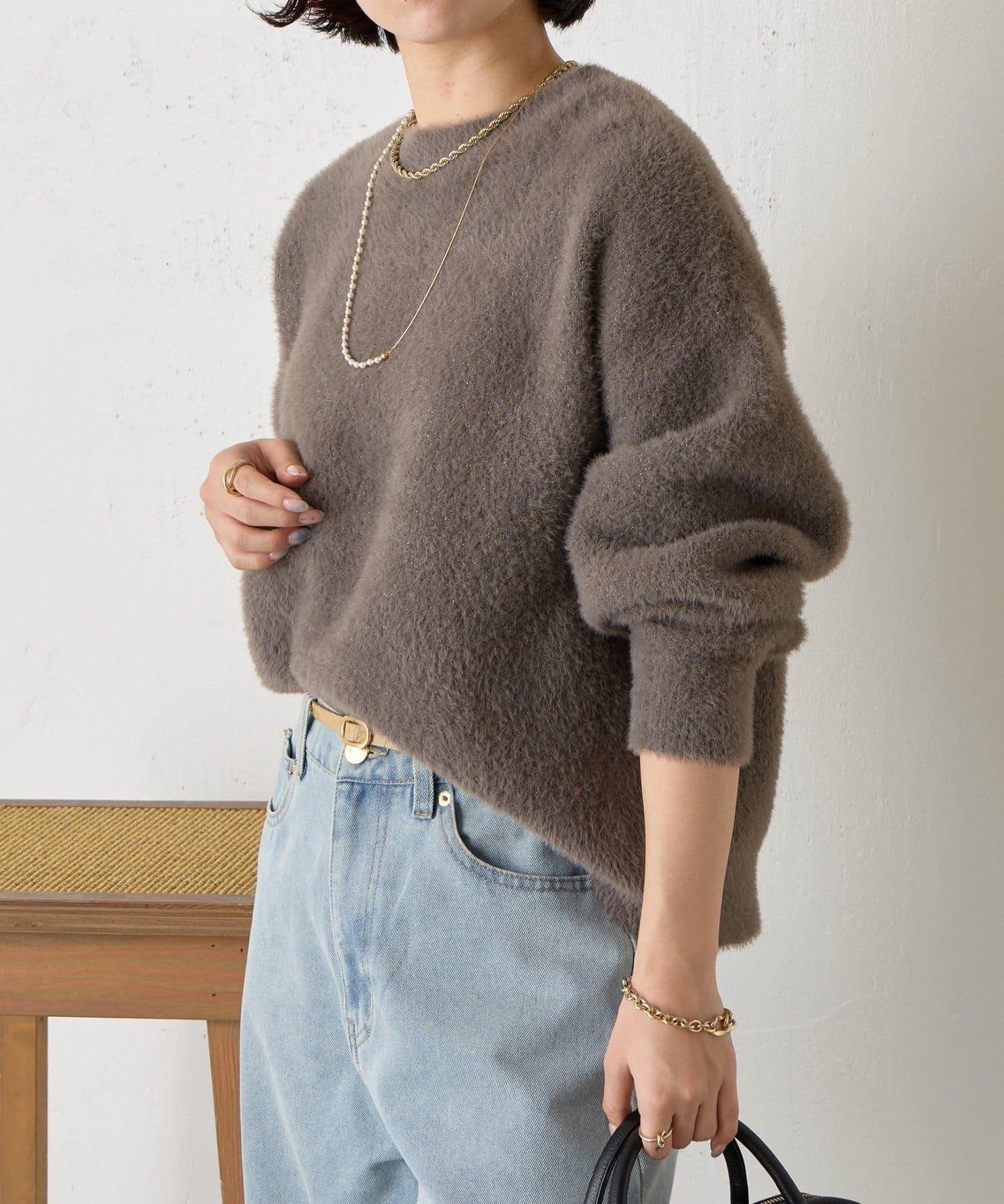 亮片羽毛柔軟針織衫