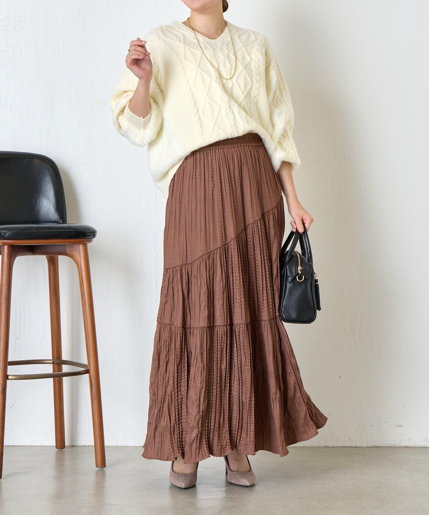 後背繫帶針織衫