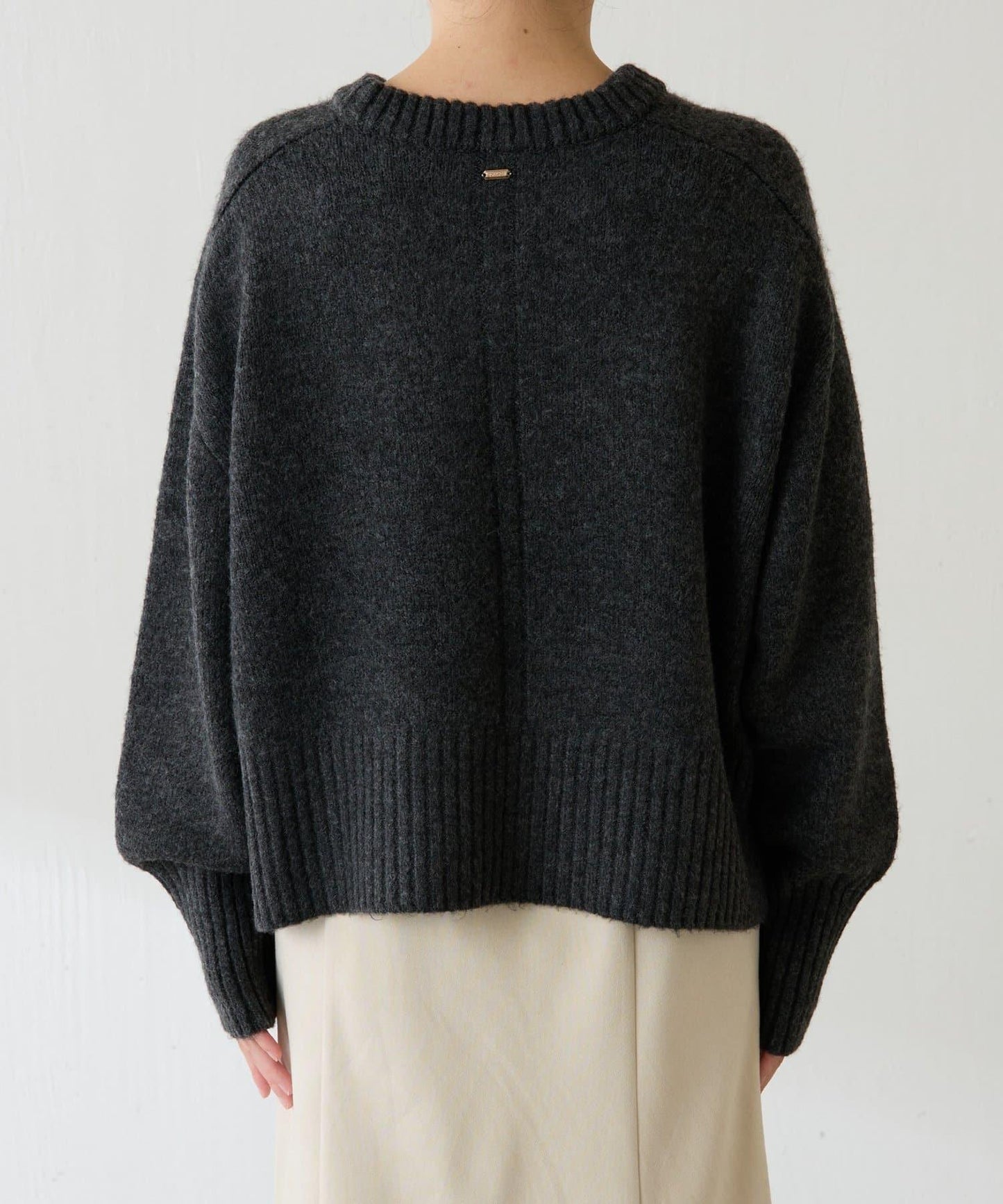 【可手洗/易於疊穿】仿犛牛絨短款針織衫