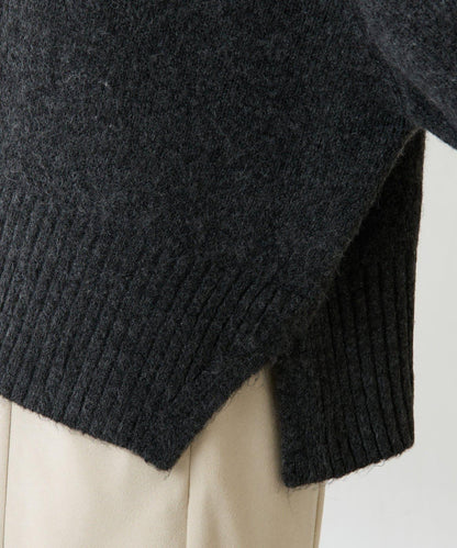 【可手洗/易於疊穿】仿犛牛絨短款針織衫
