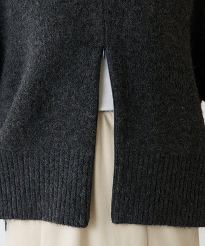 【可手洗/易於疊穿】仿犛牛絨短款針織衫