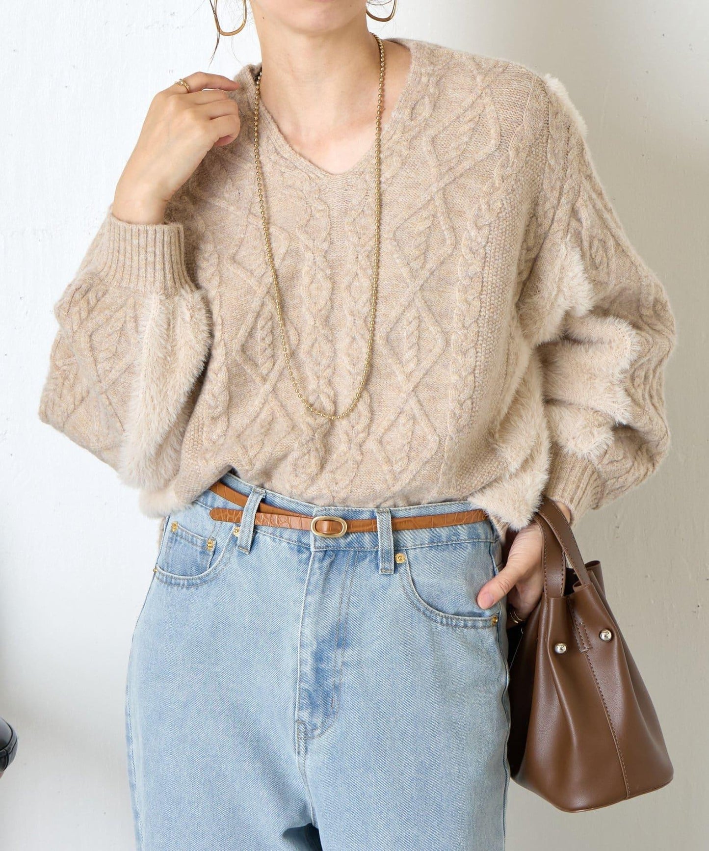 後背繫帶針織衫