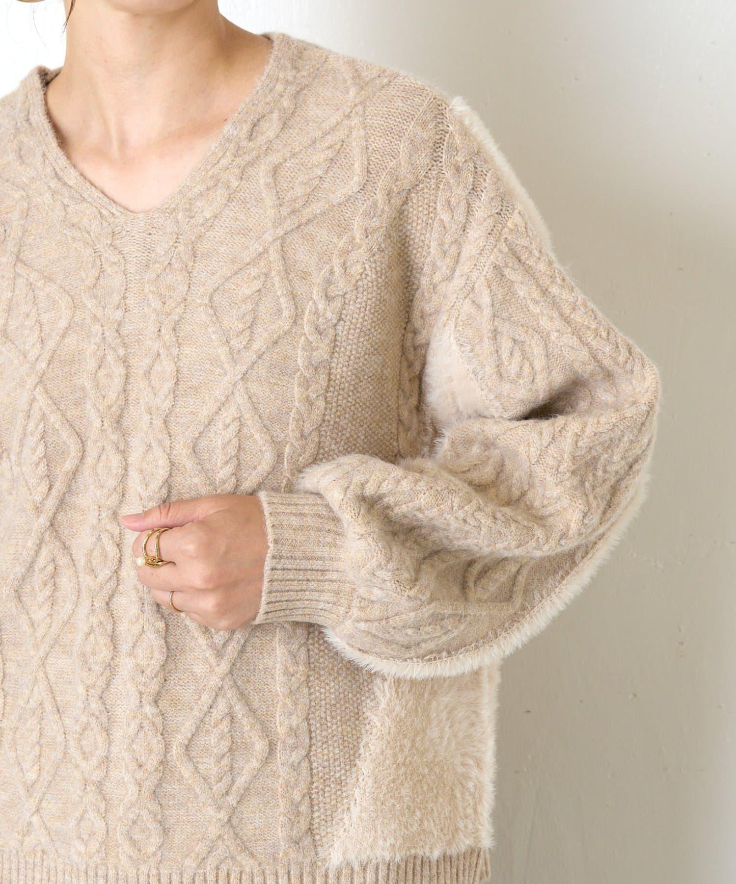 後背繫帶針織衫