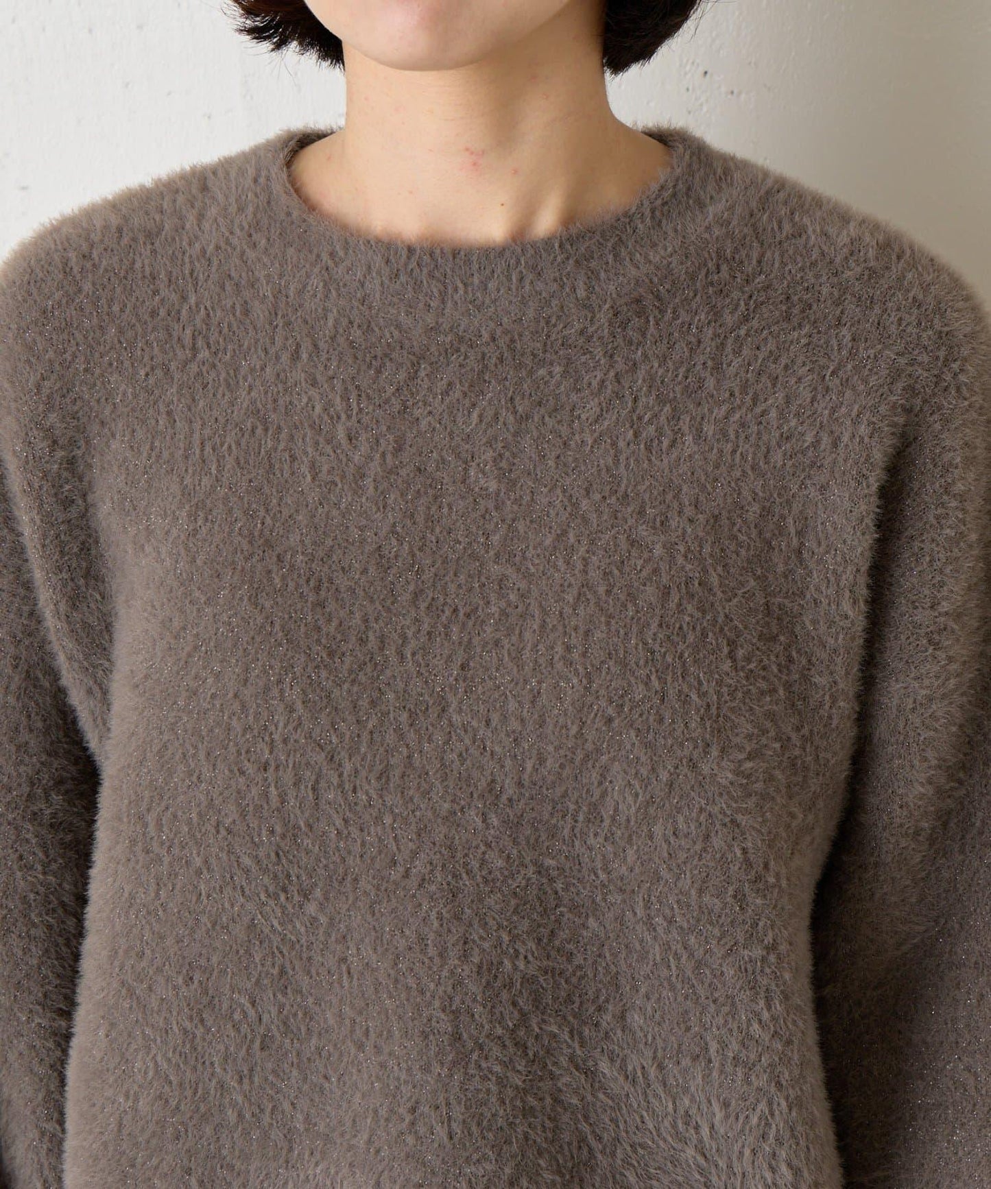 亮片羽毛柔軟針織衫