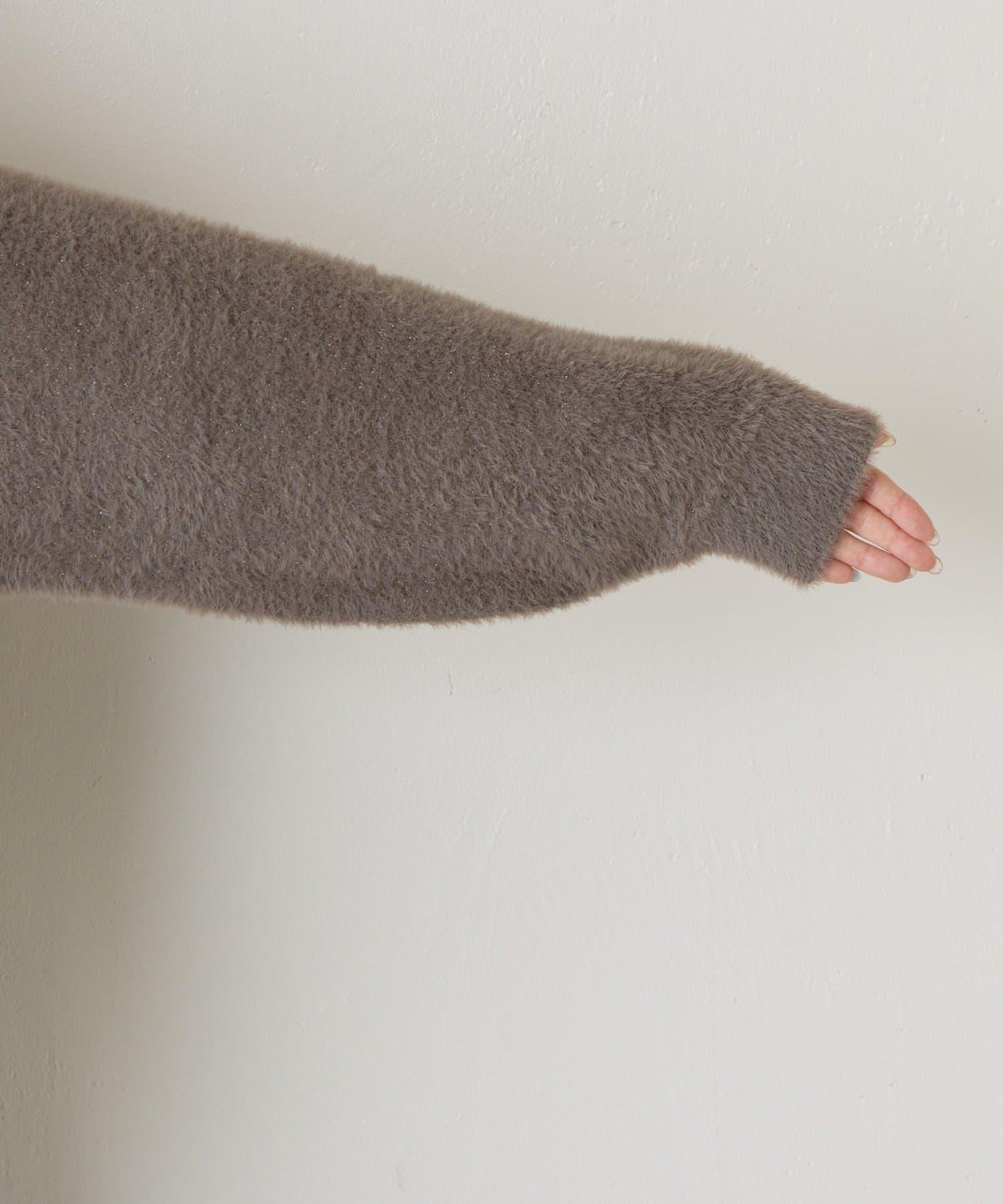 亮片羽毛柔軟針織衫