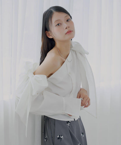 【SALON by Chico】不對稱設計大蝴蝶結襯衫