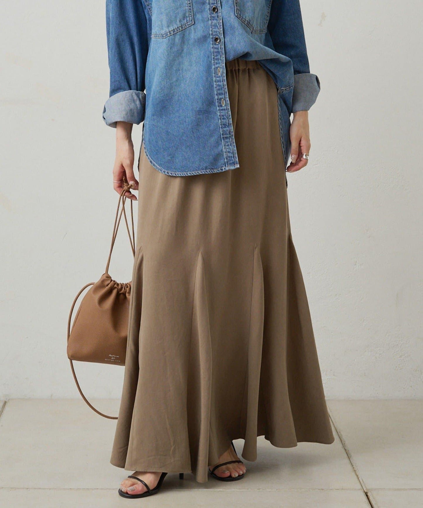 纖維素褶皺半身裙