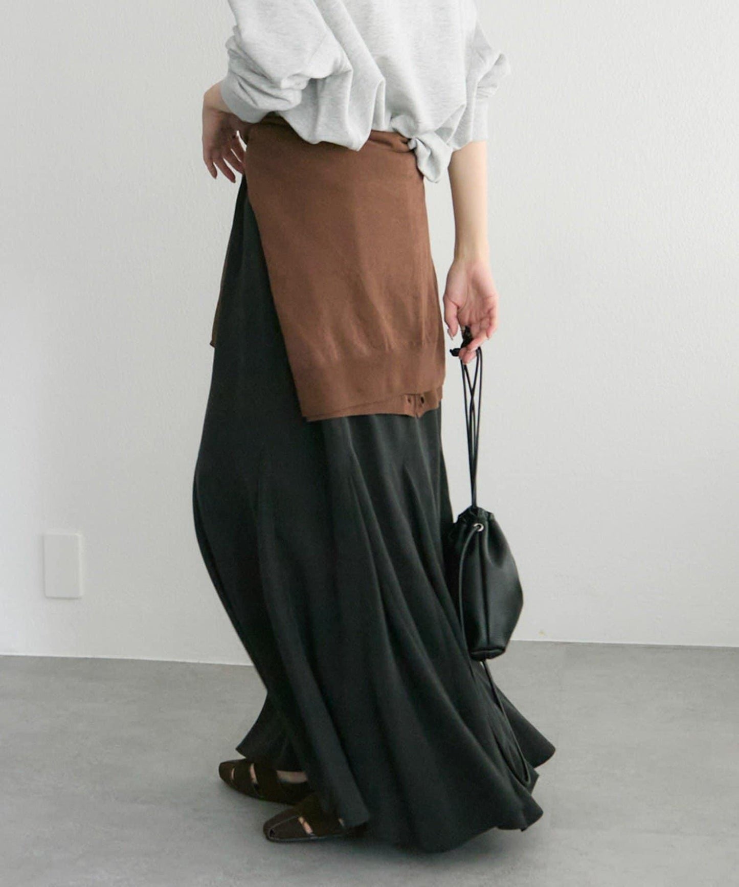 纖維素褶皺半身裙