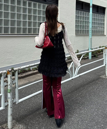 異材質拼接喇叭運動褲