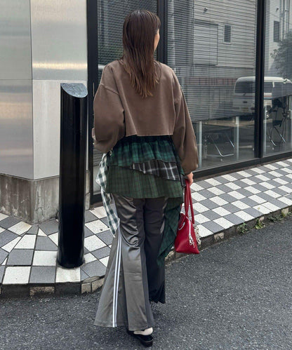 異材質拼接喇叭運動褲