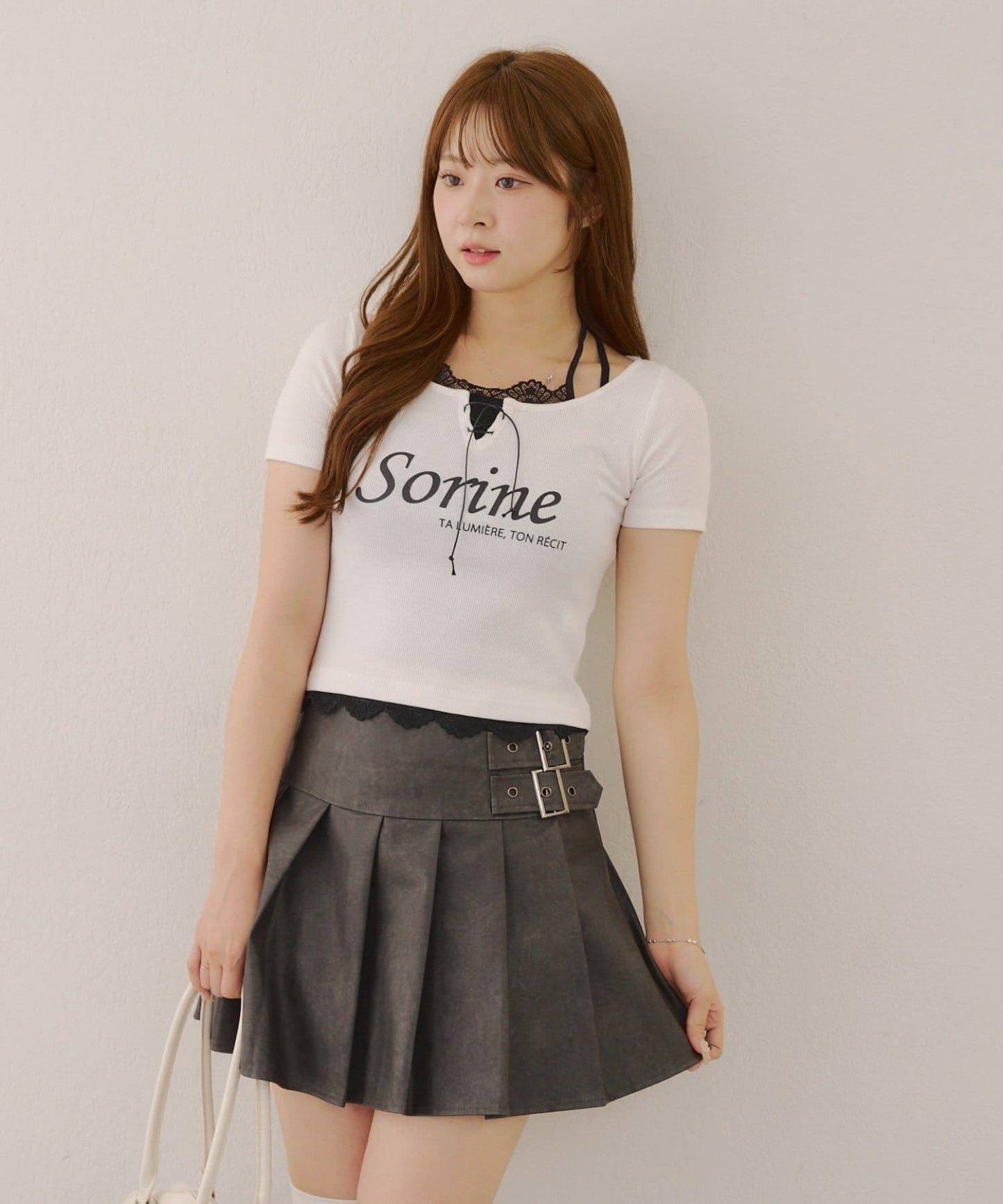 側邊腰帶仿皮迷你裙