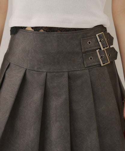 側邊腰帶仿皮迷你裙