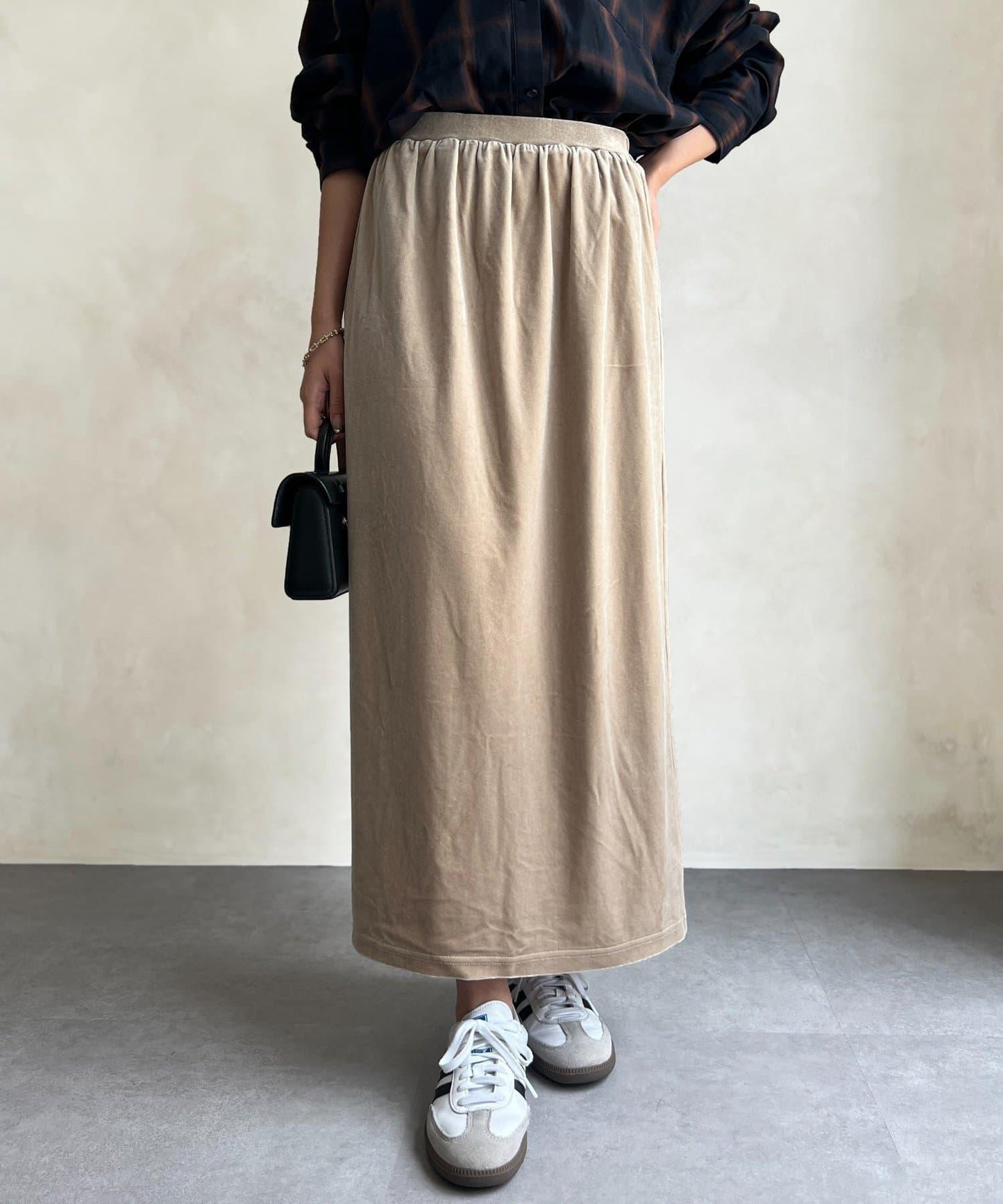 天鵝絨直筒裙