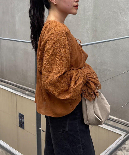 india袖刺繡短外套