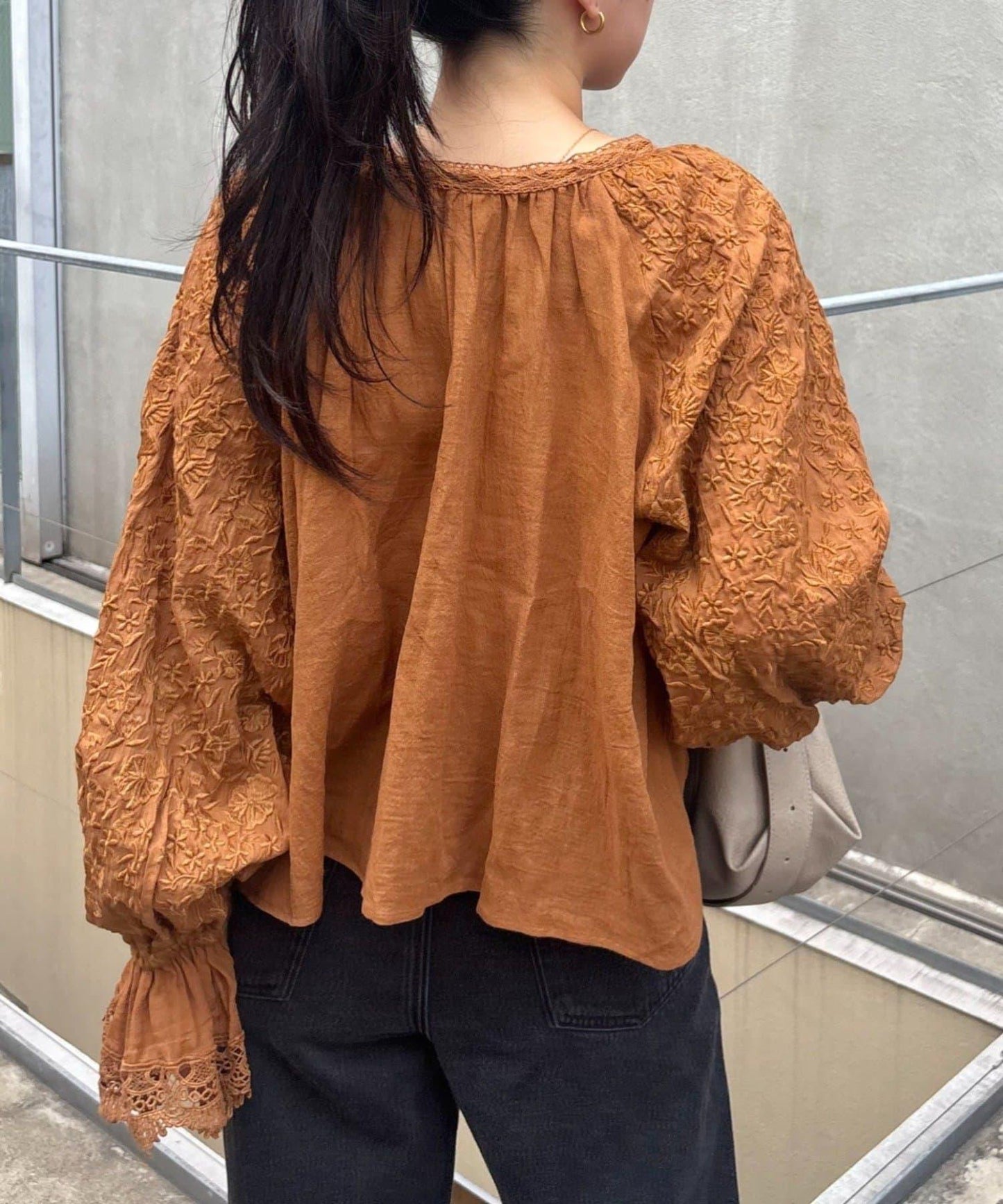 india袖刺繡短外套