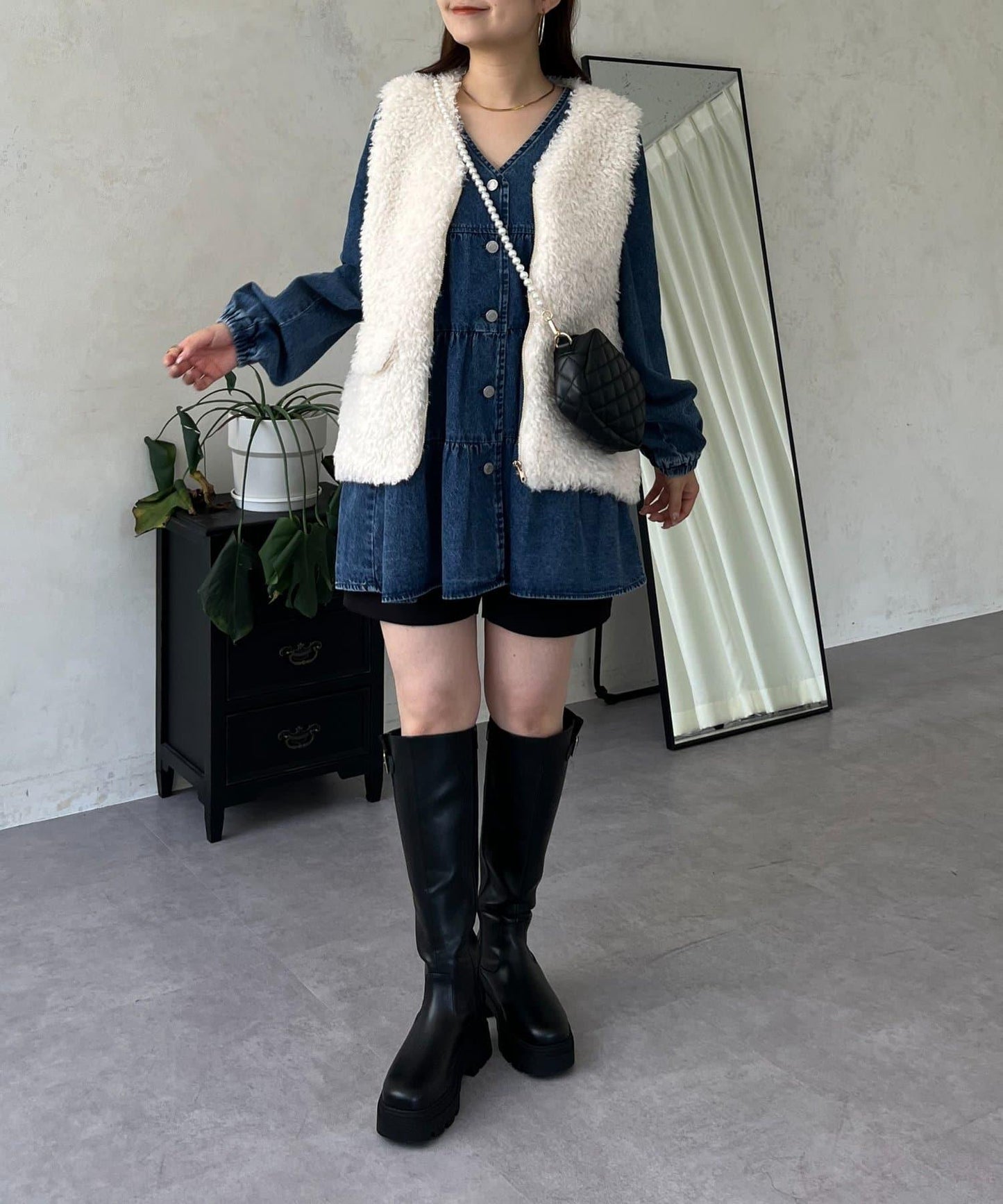 V領牛仔拼接層疊女襯衫