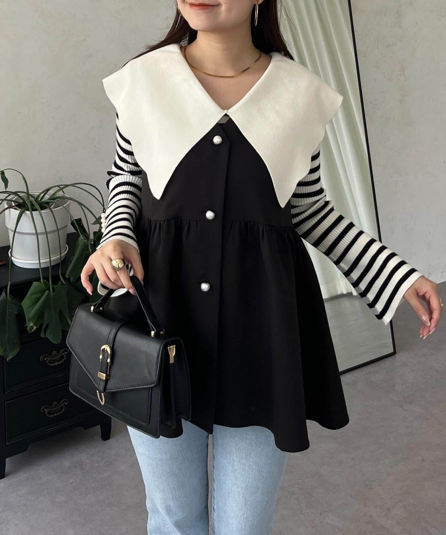 荷葉邊領針織上衣