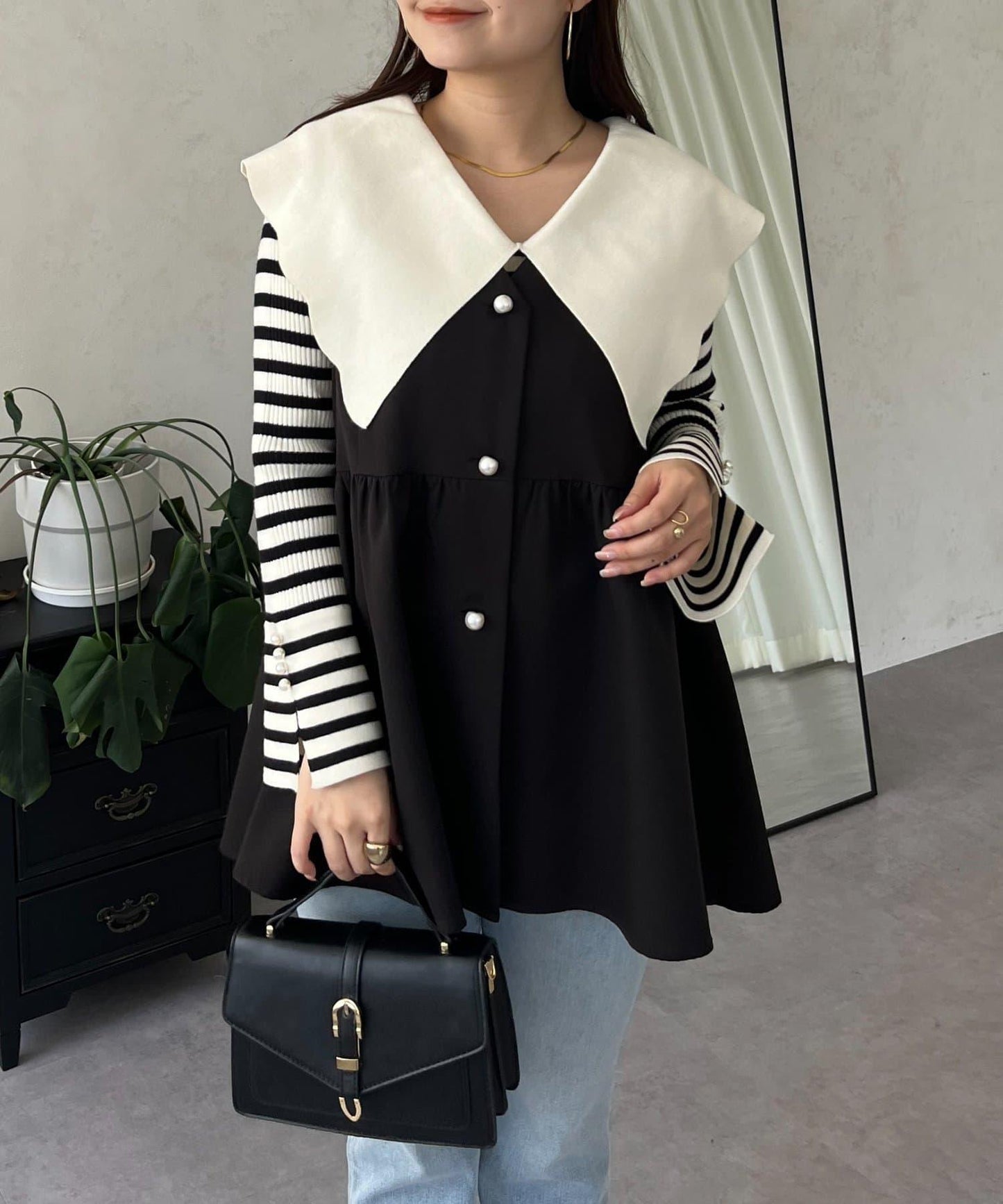 荷葉邊領針織上衣