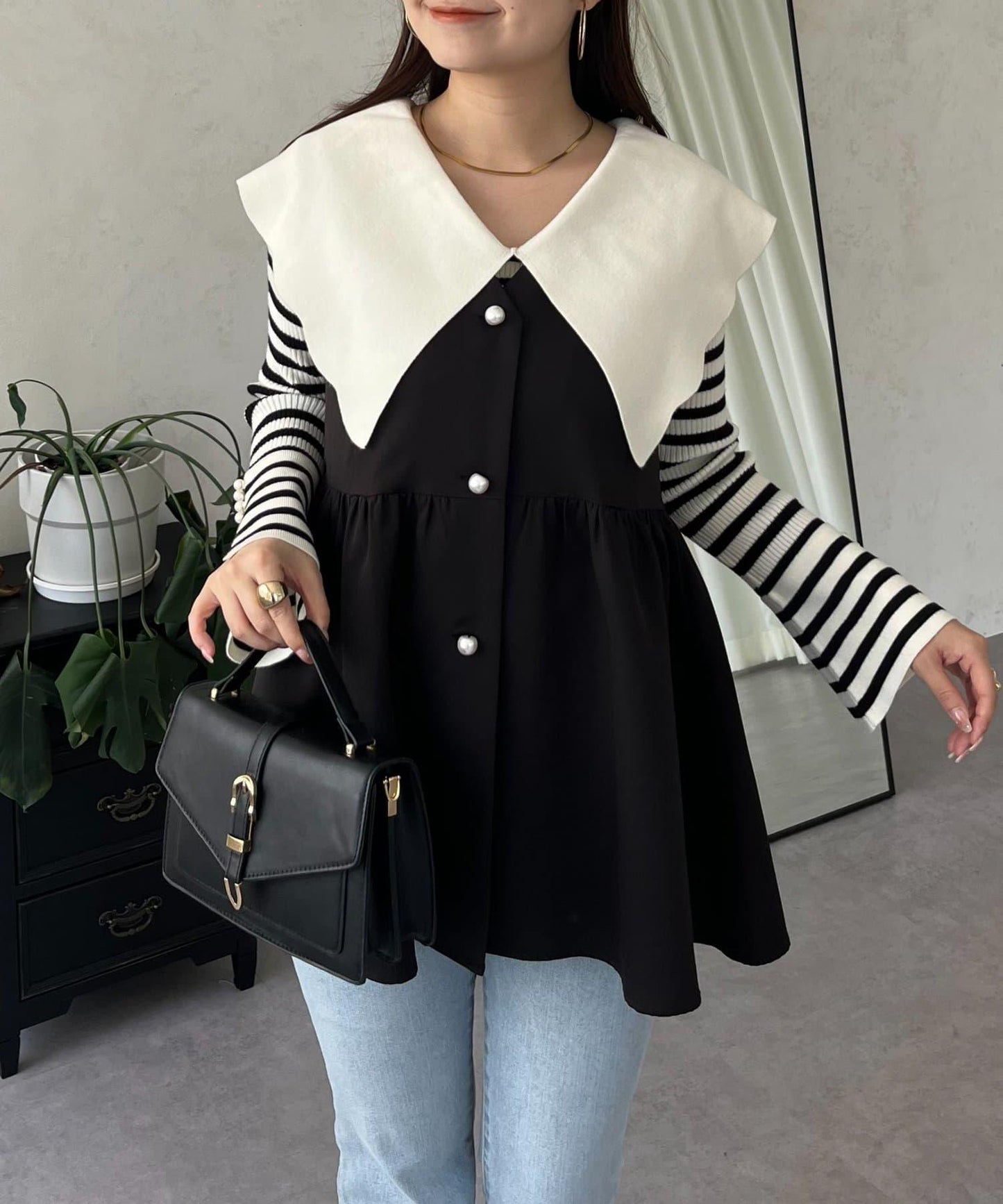 荷葉邊領針織上衣