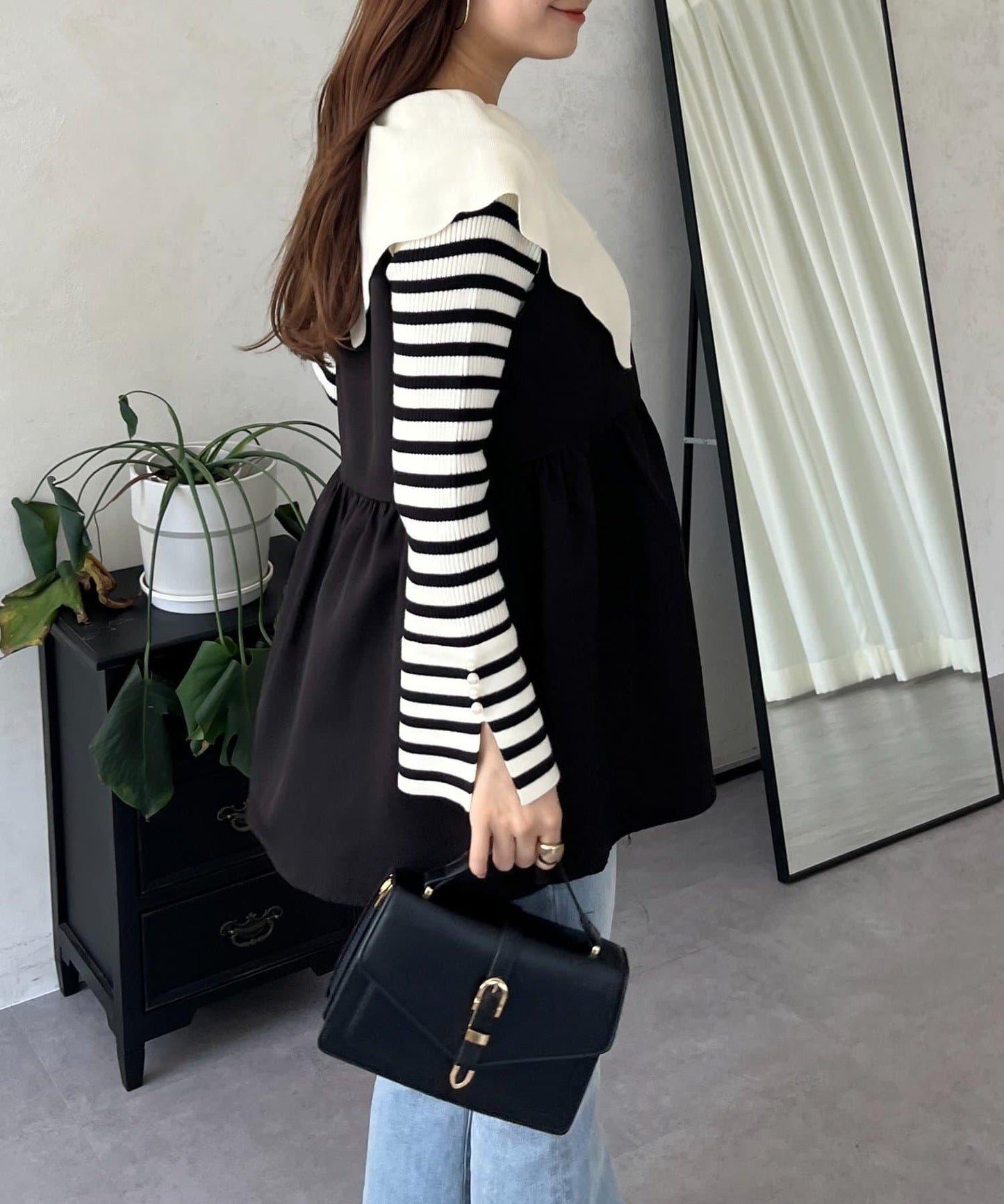 荷葉邊領針織上衣