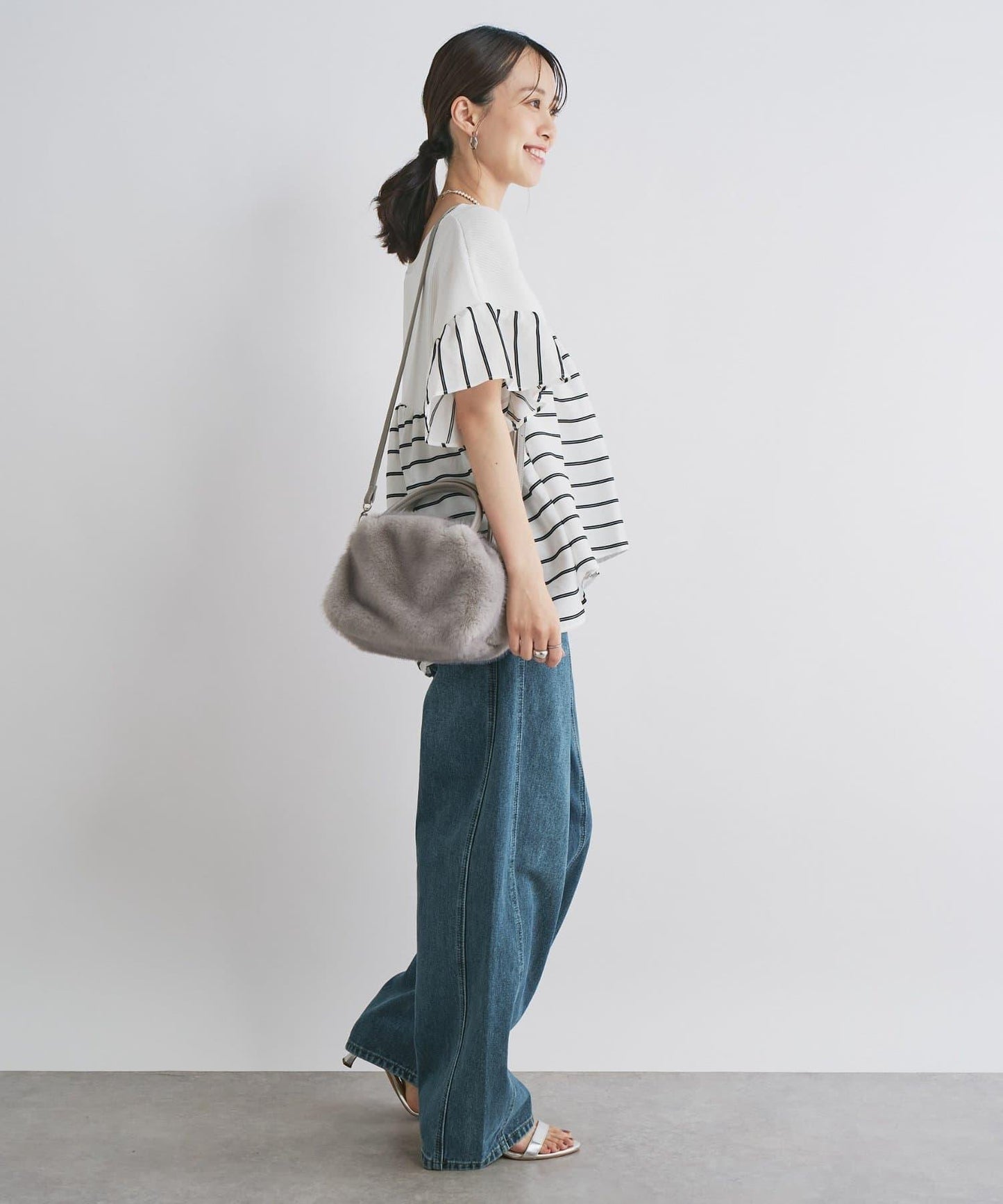 一件穿出時尚感針織拼接提花條紋