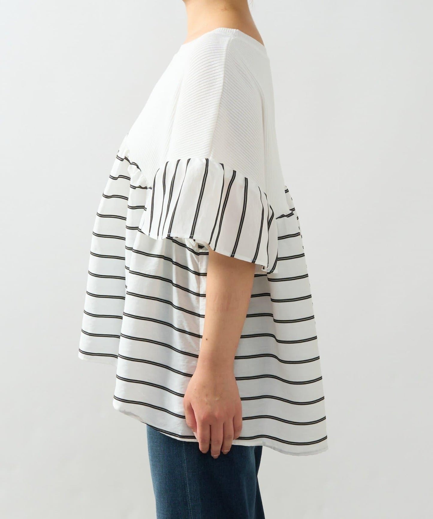 一件穿出時尚感針織拼接提花條紋