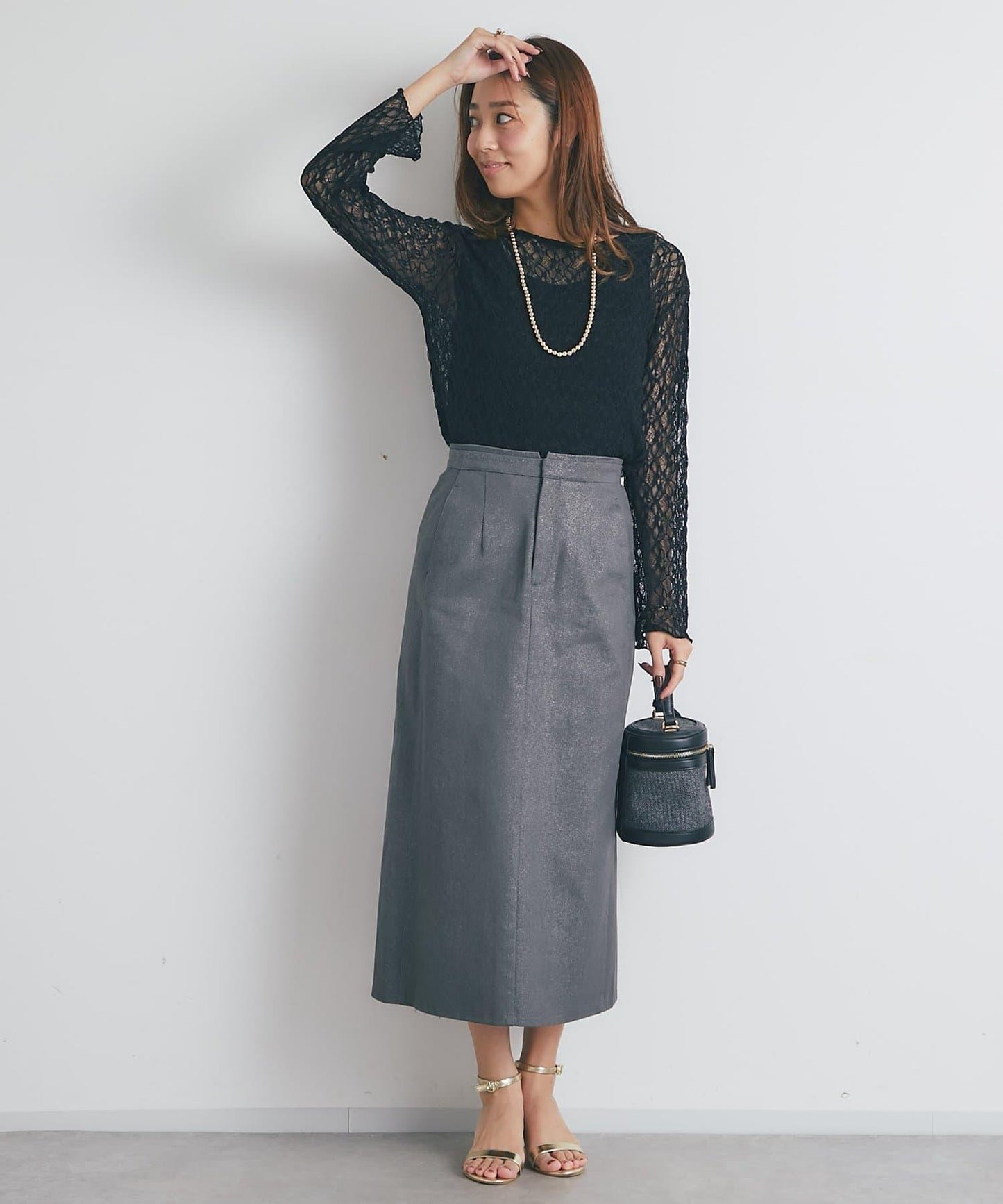 顯瘦日常百搭箔面斜紋布直筒裙