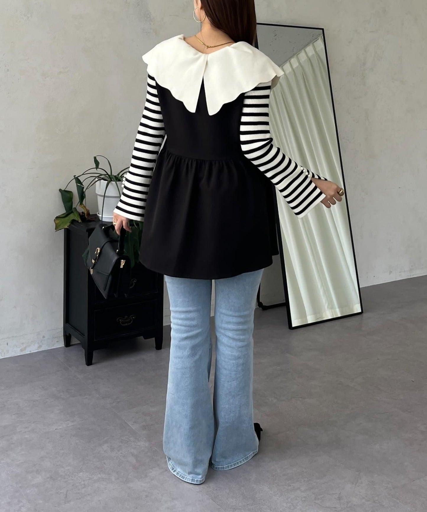 荷葉邊領針織上衣