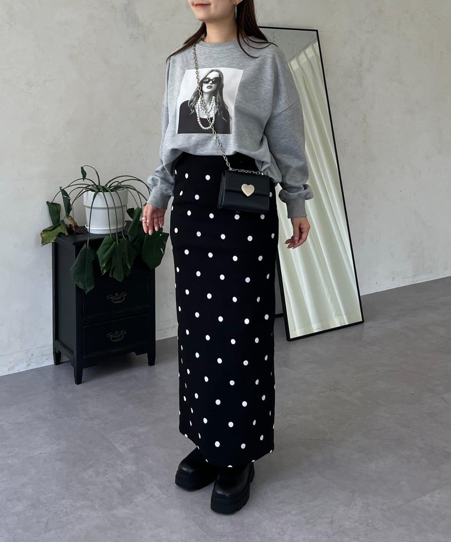 珍珠項鍊照片印花衛衣