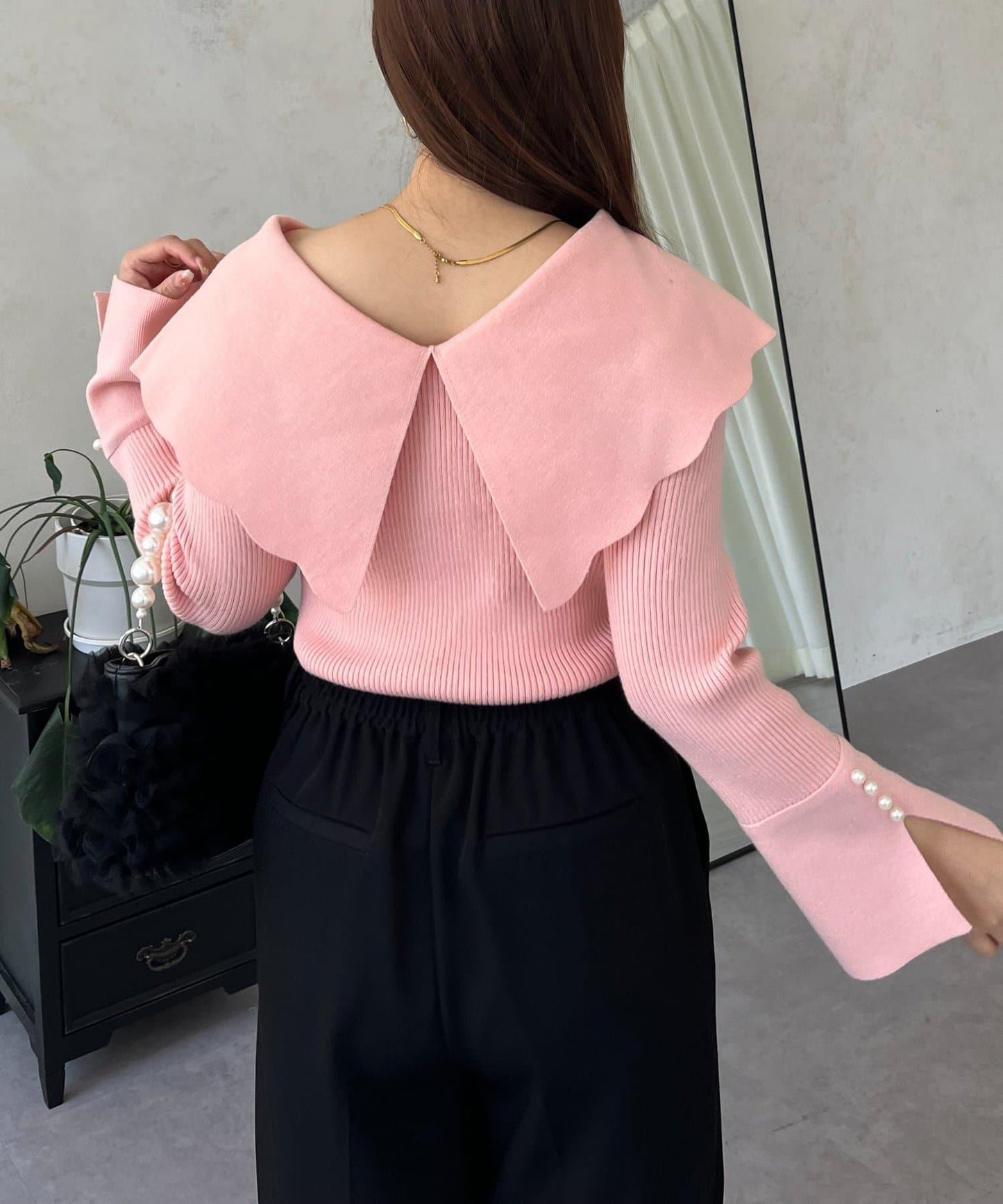 荷葉邊領針織上衣