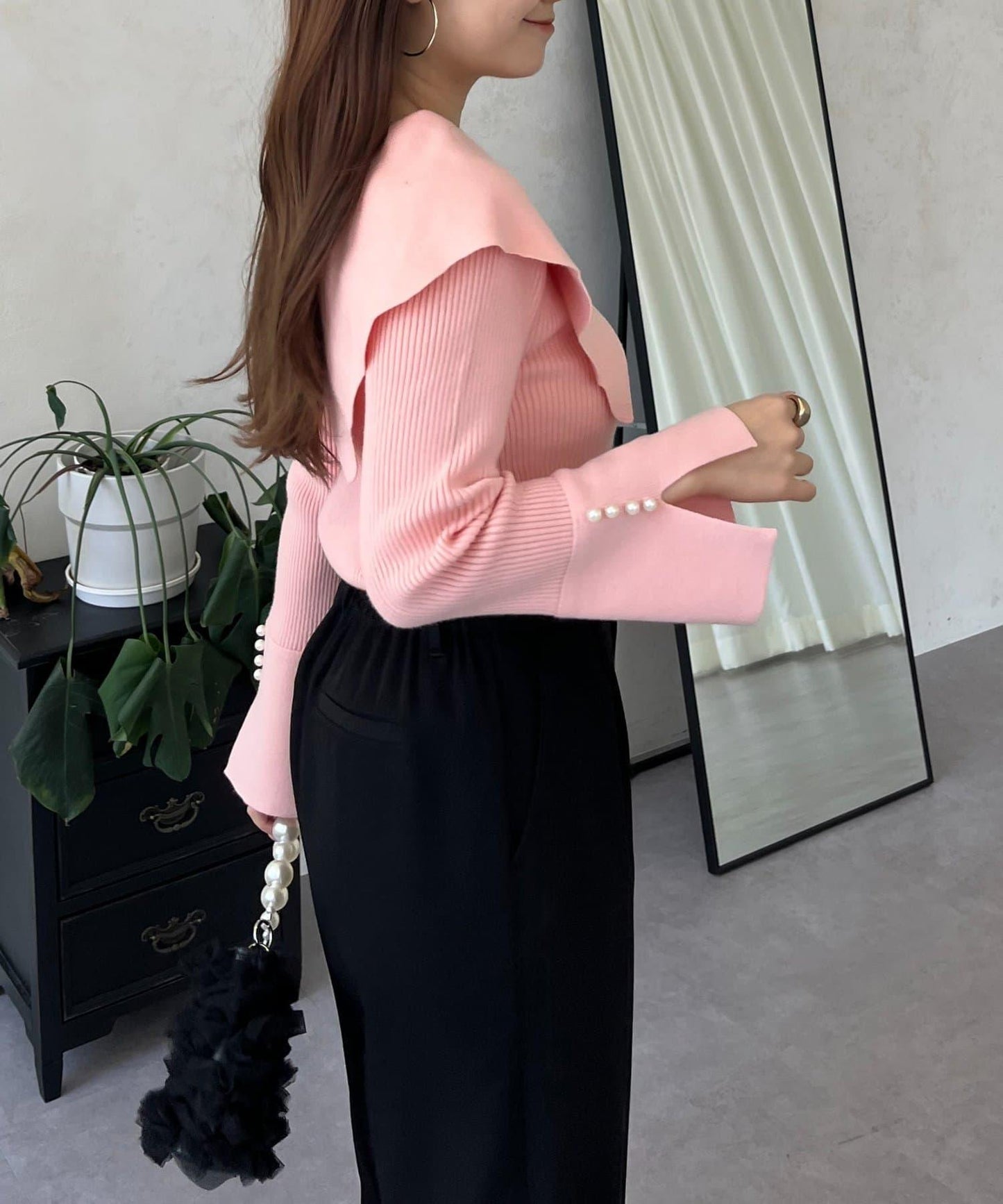 荷葉邊領針織上衣