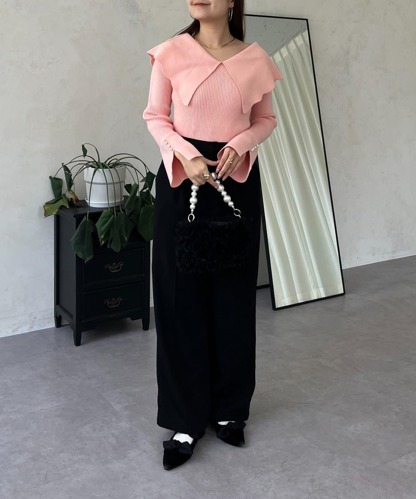 荷葉邊領針織上衣