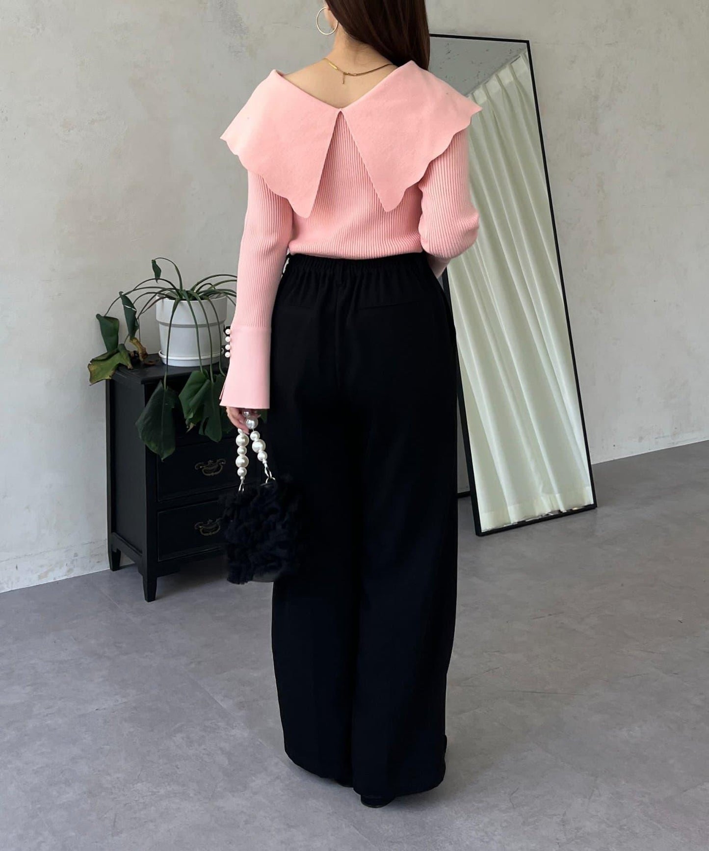 荷葉邊領針織上衣