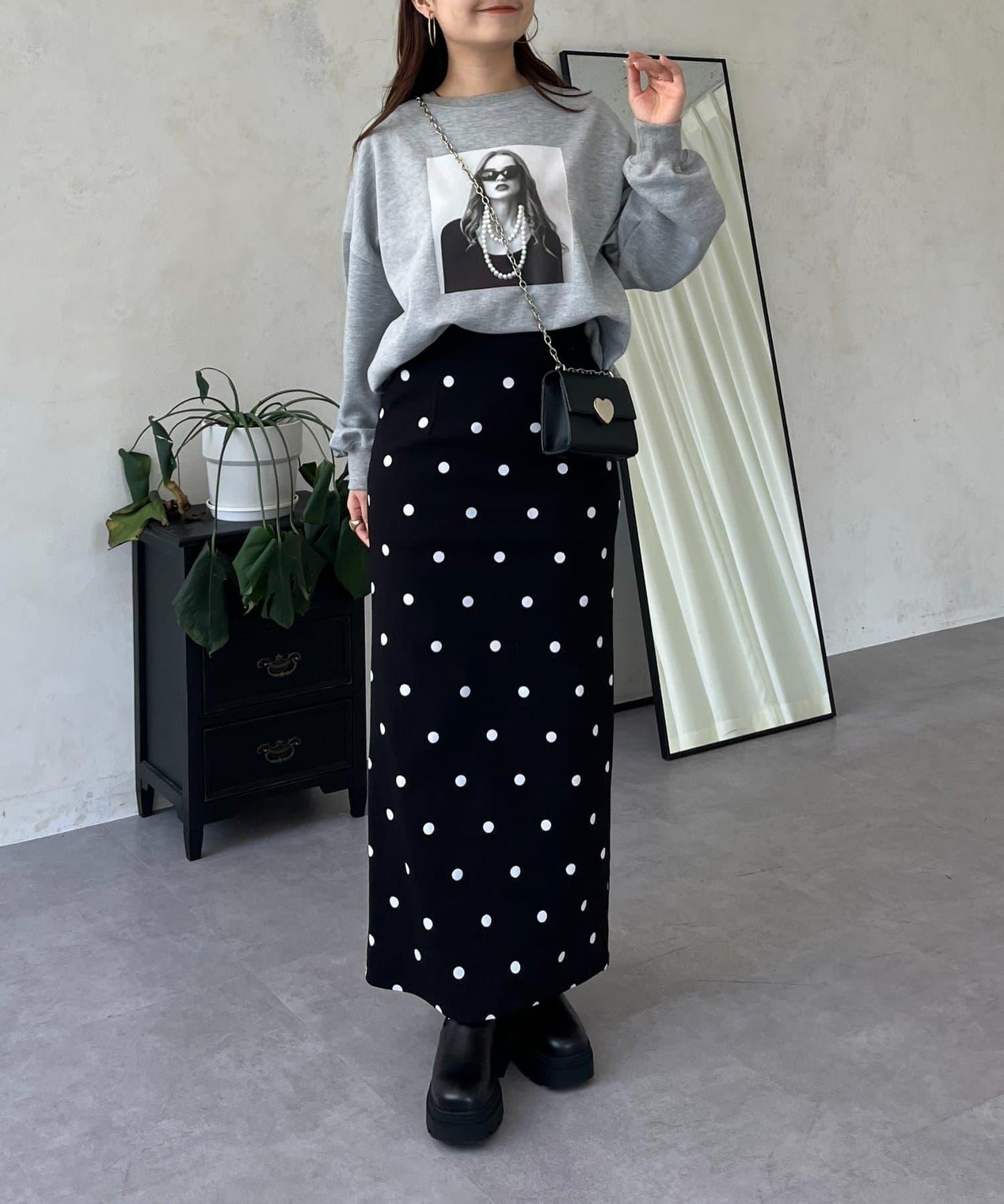 珍珠項鍊照片印花衛衣