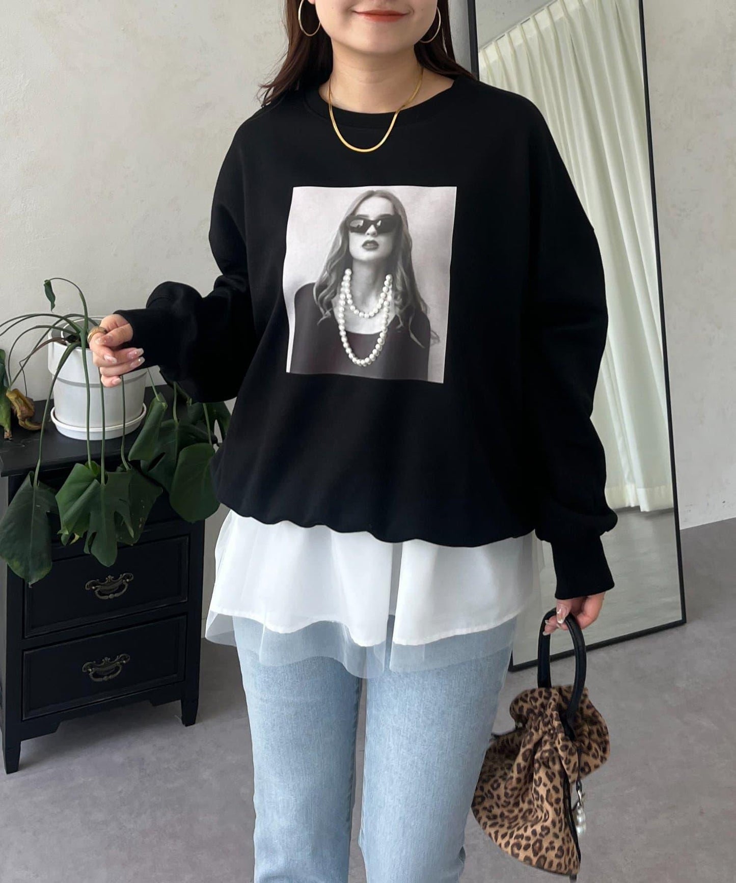 珍珠項鍊照片印花衛衣