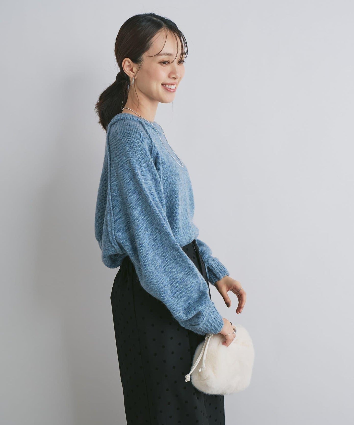 拉鍊亮絲紗線插肩袖針織衫