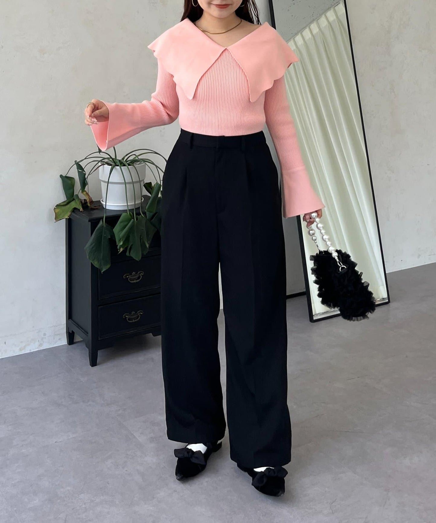 荷葉邊領針織上衣