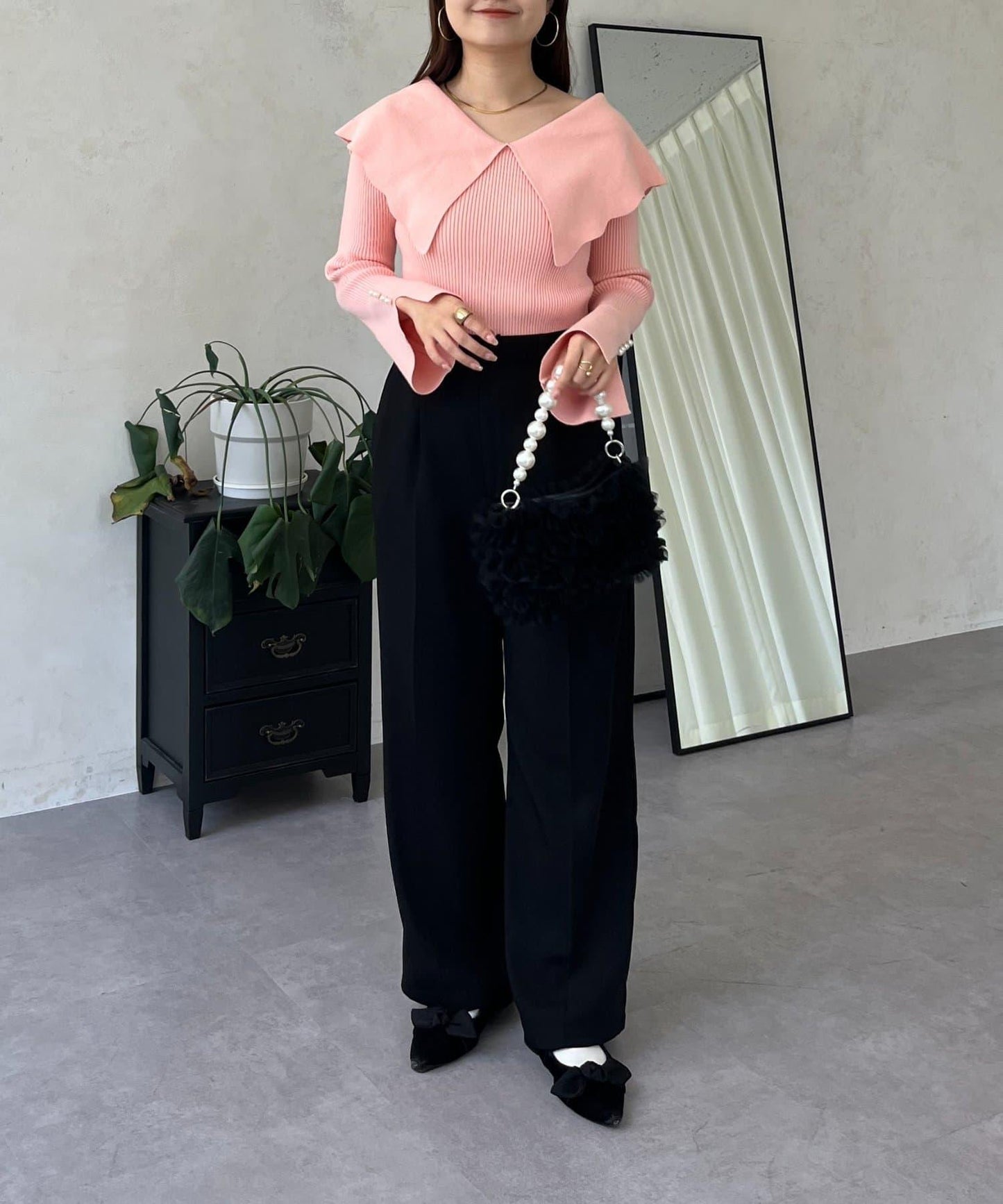 荷葉邊領針織上衣