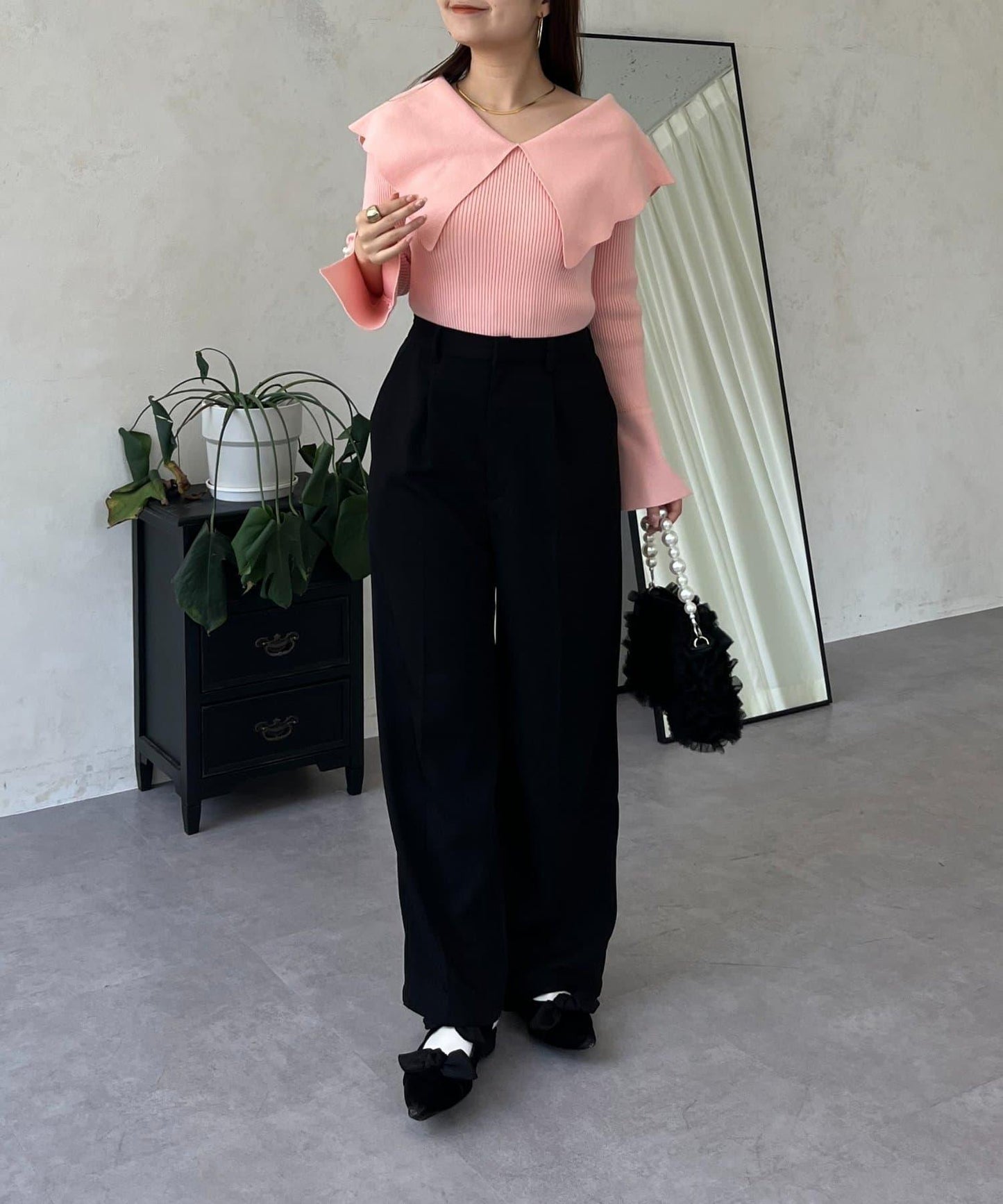 荷葉邊領針織上衣