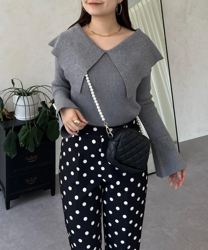 荷葉邊領針織上衣